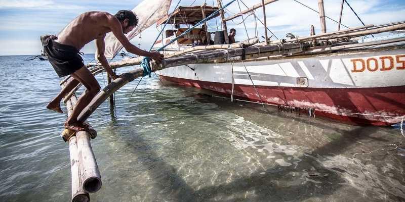 La Economía Azul apuesta por la economía local, favoreciendo al productor local.